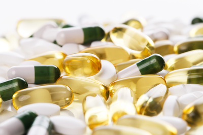 ID:1300109大图-金色透明药囊